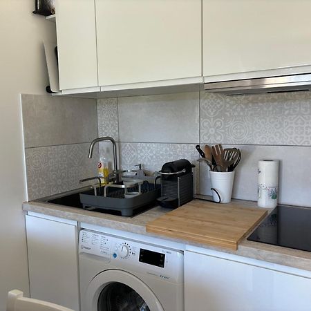 Proche Centre Sanary Studio Climatise 4 Personnes Экстерьер фото