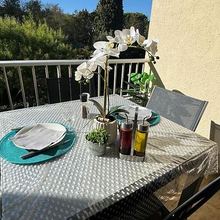 Proche Centre Sanary Studio Climatise 4 Personnes Экстерьер фото
